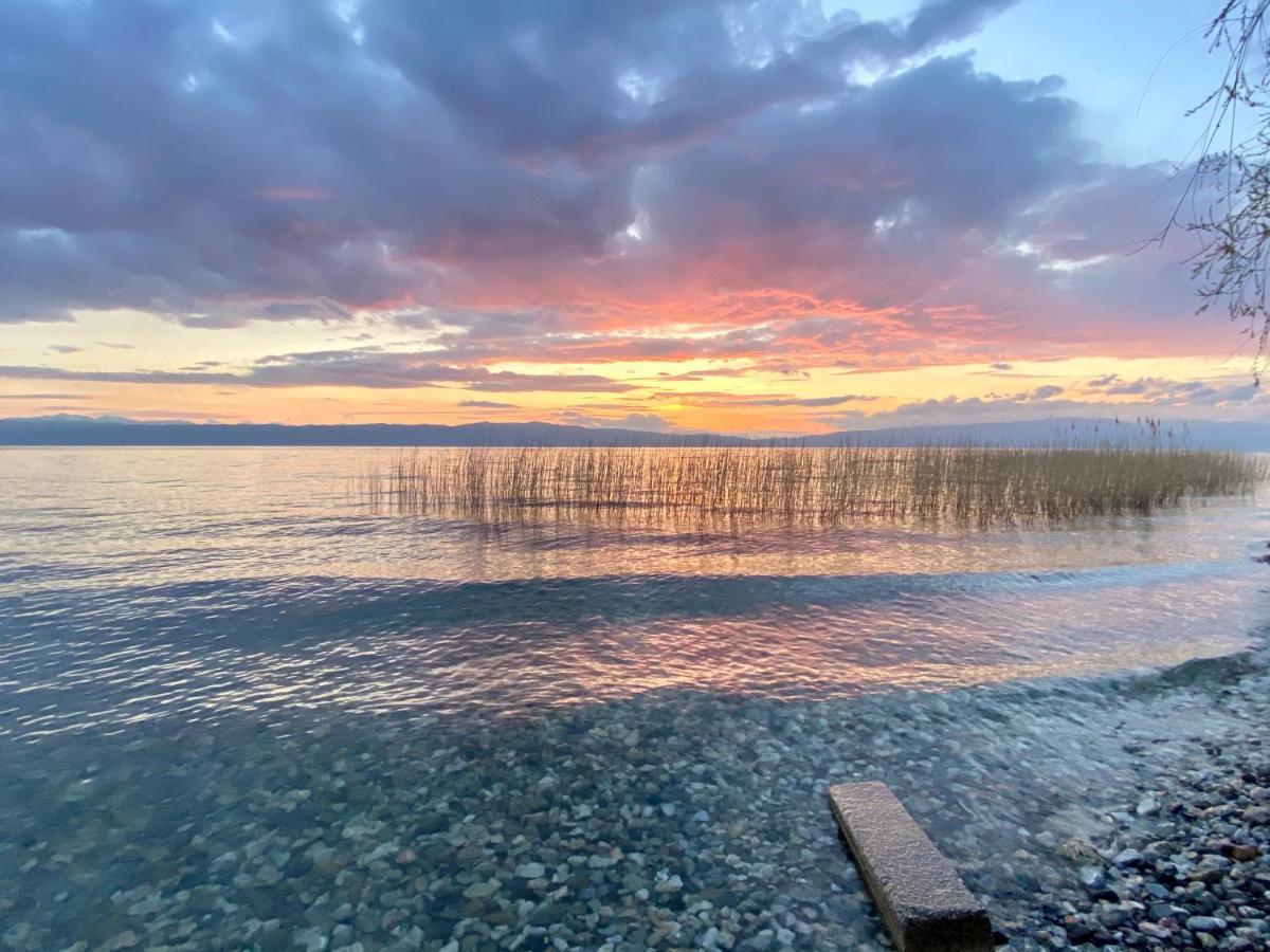 Aqua Blue Lakeview Apartment Ohrid Peštani Exterior foto